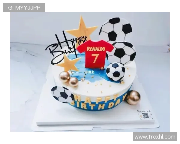足球主题创意生日蛋糕展示为球迷送上独特甜蜜惊喜
