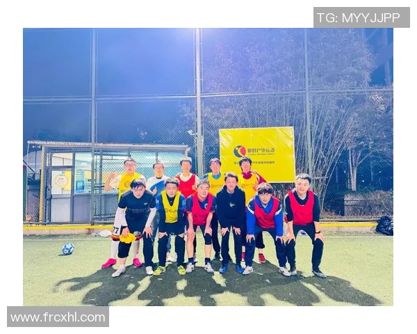 足球球星的浪漫传奇：从绿茵场上的激情到情感世界的动人故事